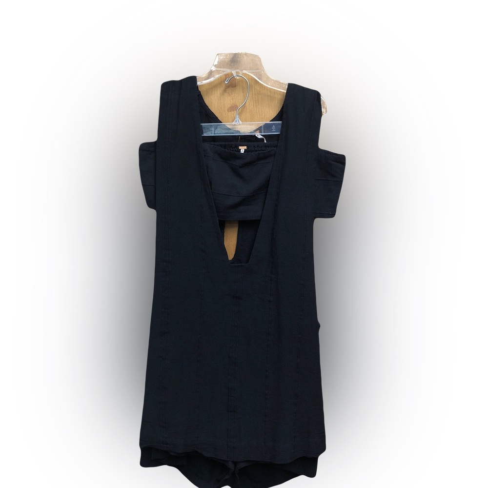 Free People Black Deep V-Neck Sleeveless Romper